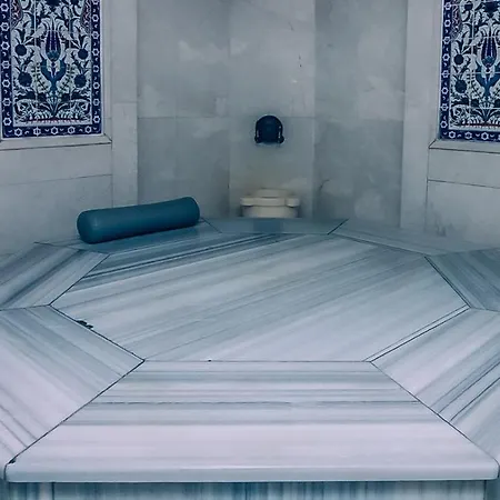 Maximum Hamam Szálloda 5*